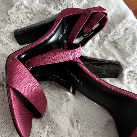 Call it spring burgundy high heels women’s sandals, size 8.5 - Picture 9 of 12